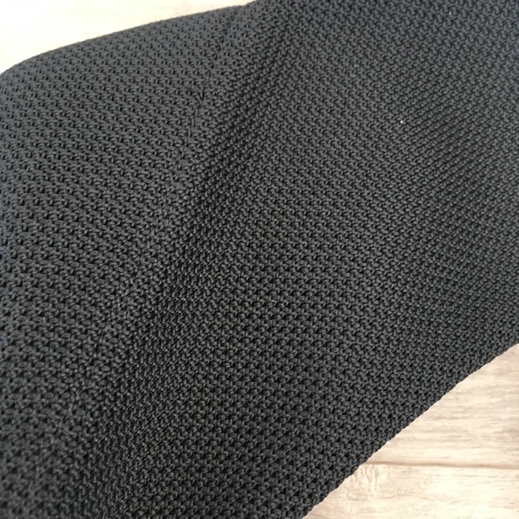 PARKER & SKY ~Kim Kardashian black knit ankle boot - Picture 4 of 4